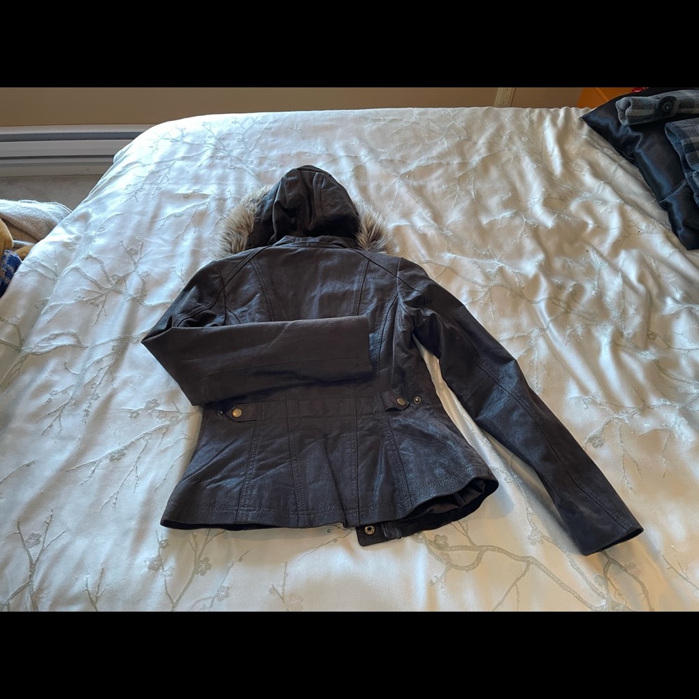 Wool Jacket - Picture 4 of 7